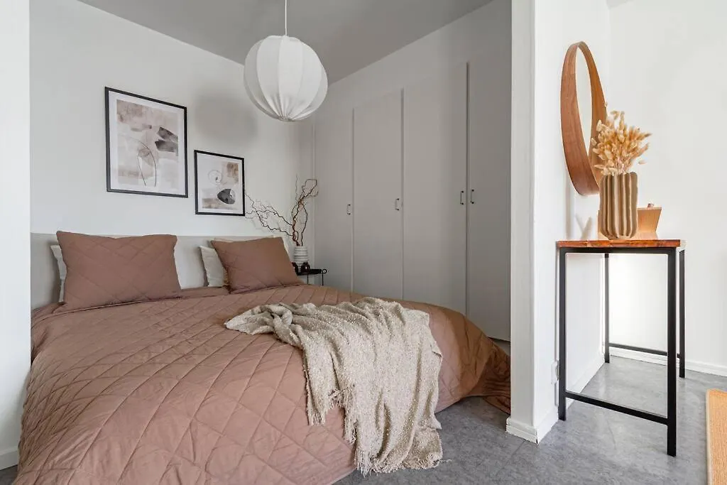 Apartment Affordable Studio In Trendy Sofo, Construction Work Stockholm Schweden